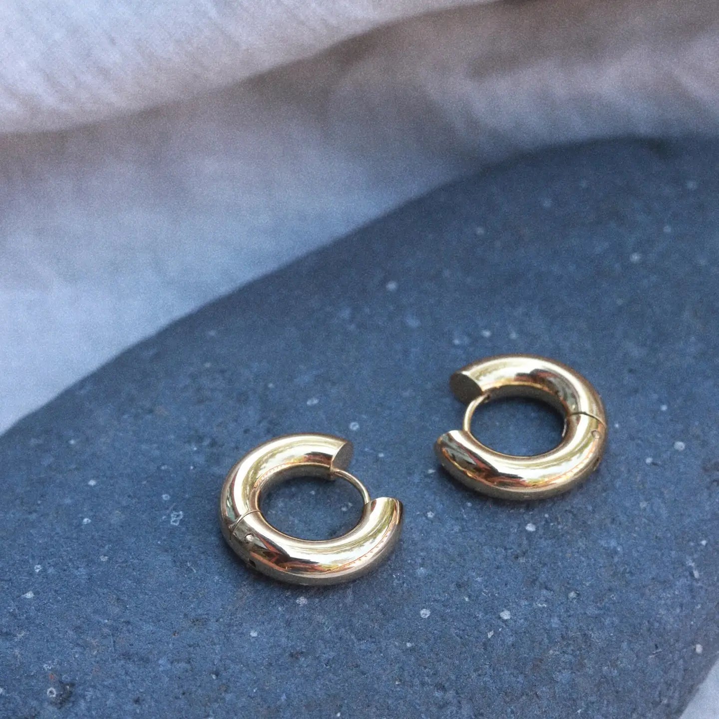 Chubby Hoops