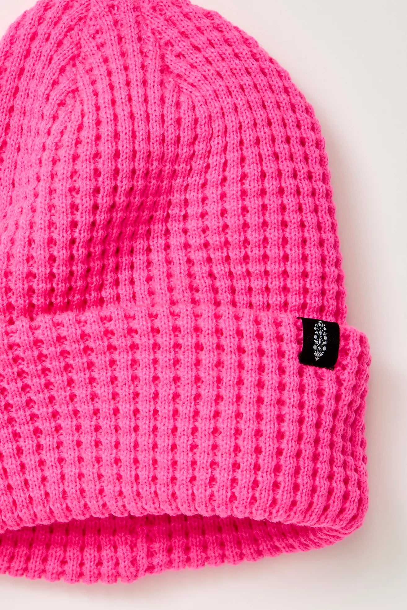 Movement Cool Down Beanie - Hot Pink