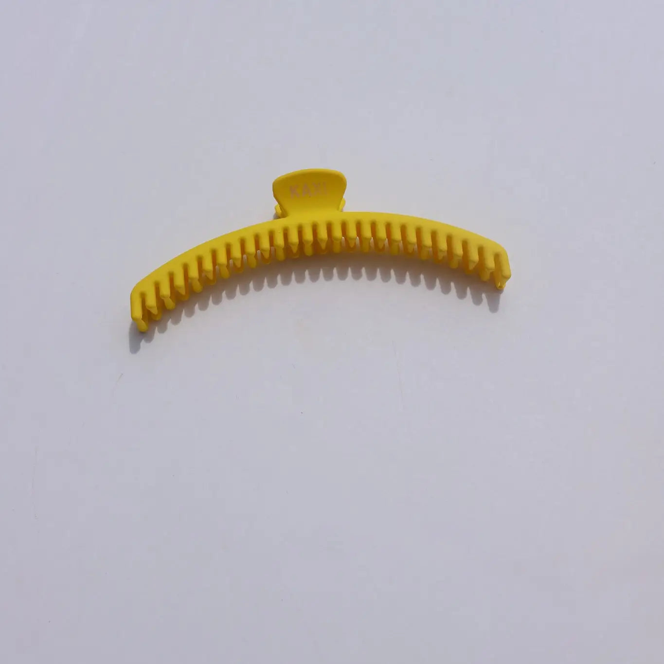 Midi Hold Everything Claw