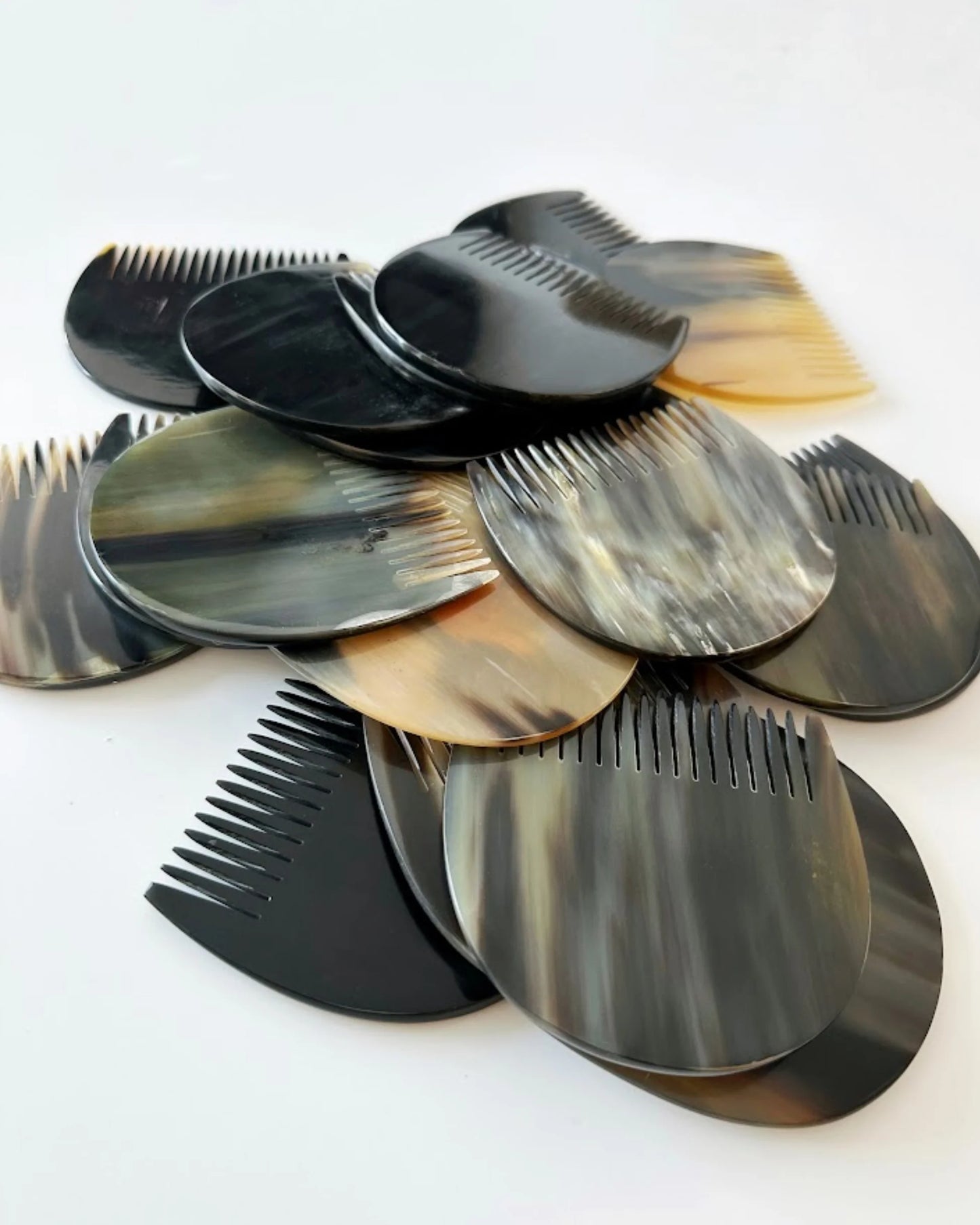 Horn Arch Comb