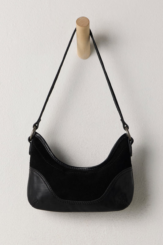 Sindy Leather Shoulder Bag in Black