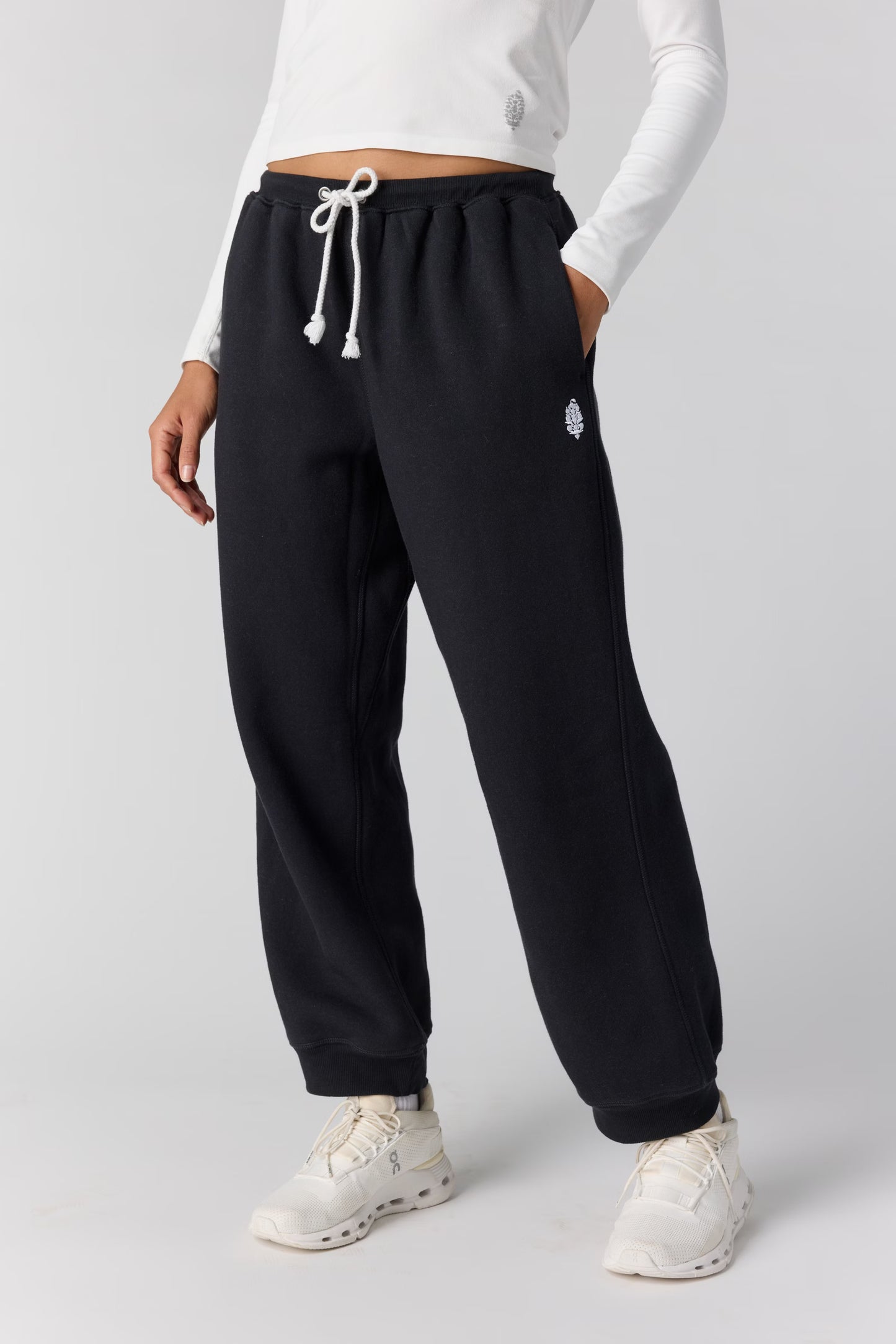 Final Call Jogger in Black