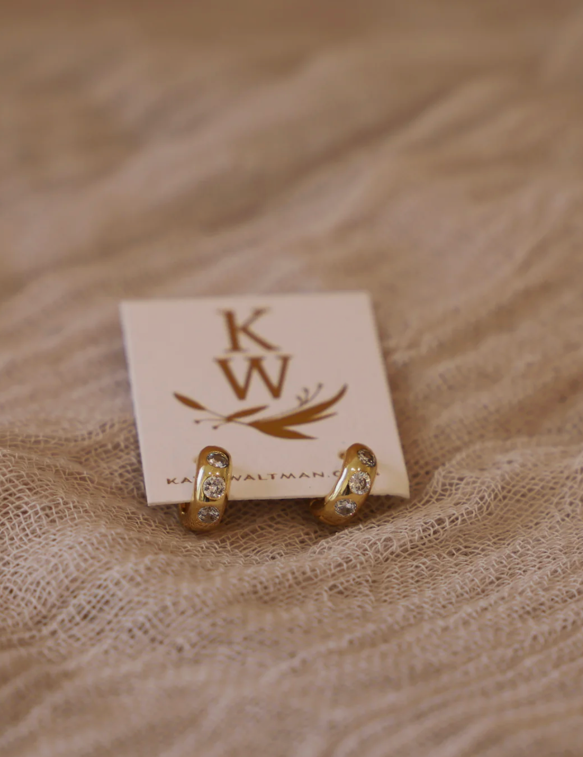 Maeve Huggies - Gold