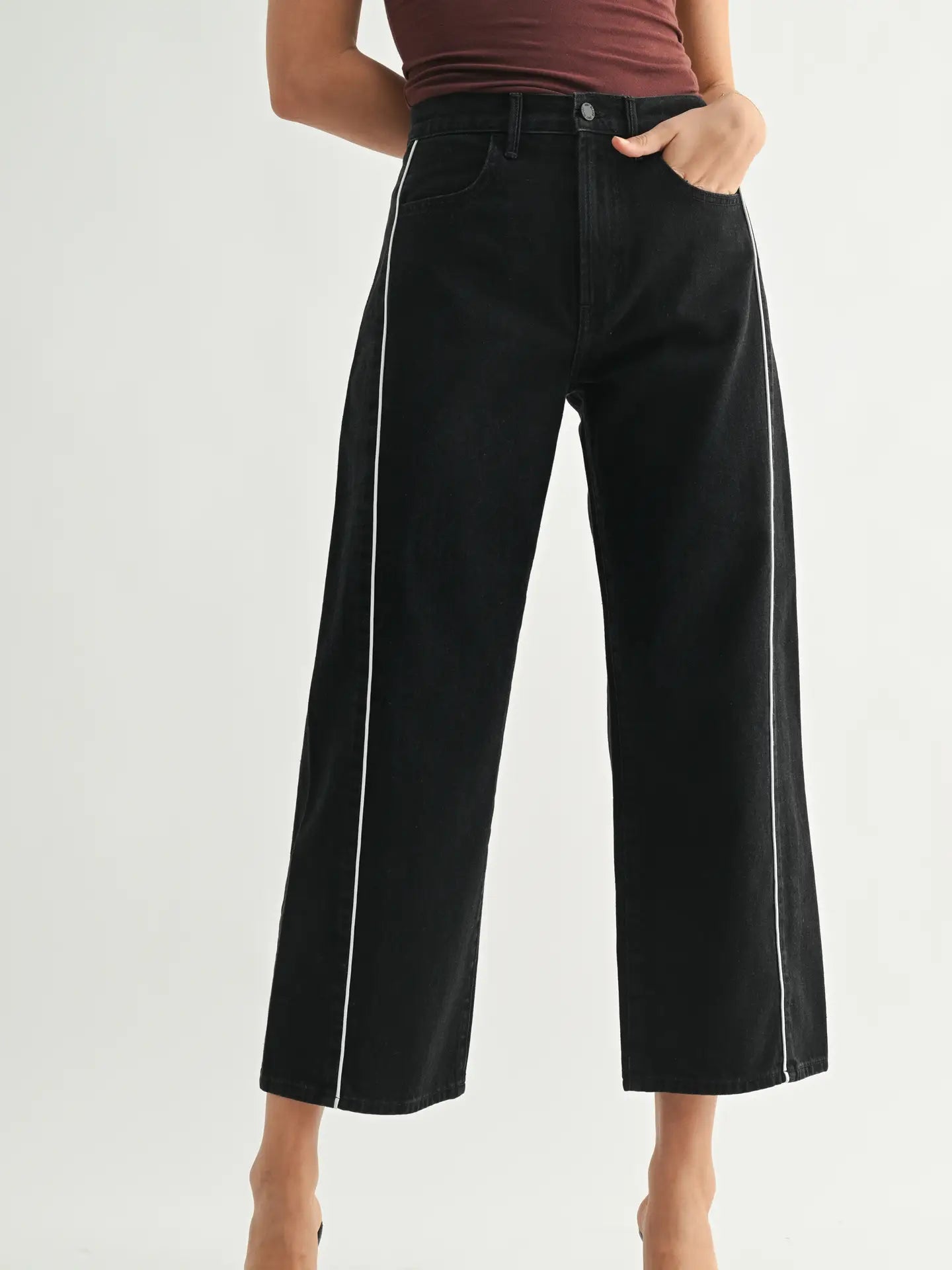 Twisted Barrel Jean