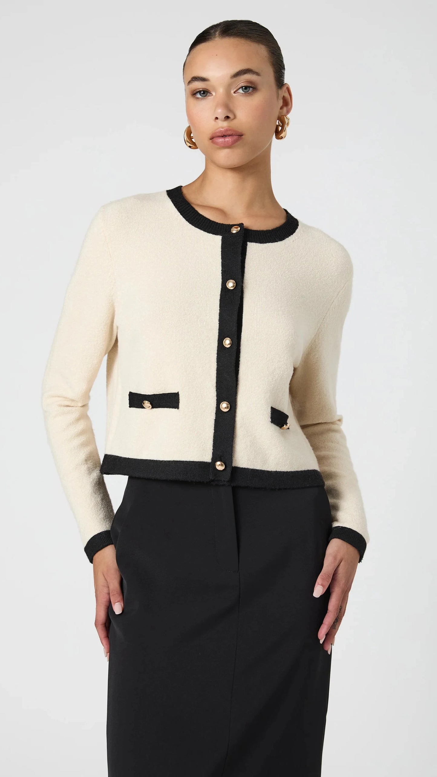 Vhari Contrast Trim Cardi