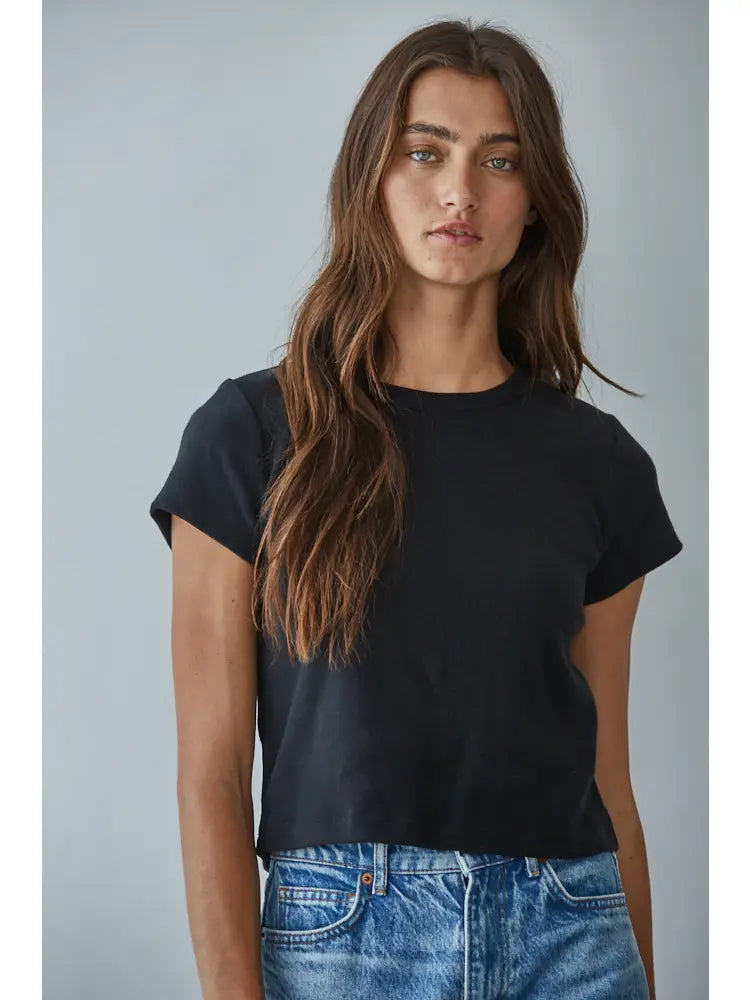 Short Sleeve Knit Crop Top in Black