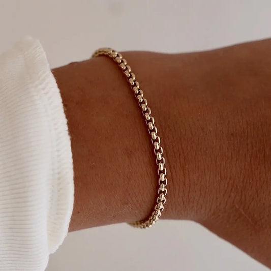 Holland Round Box Chain Bracelet