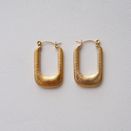 Luna Hoops