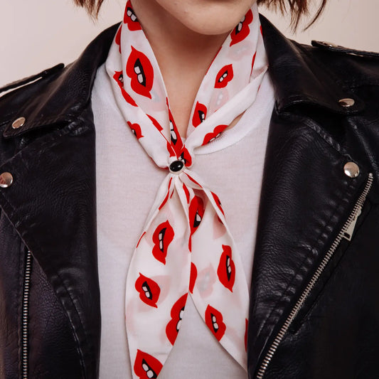 Chatterbox Scarf Tie