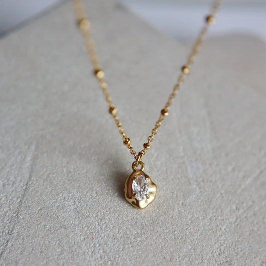 Raina Pebble Necklace