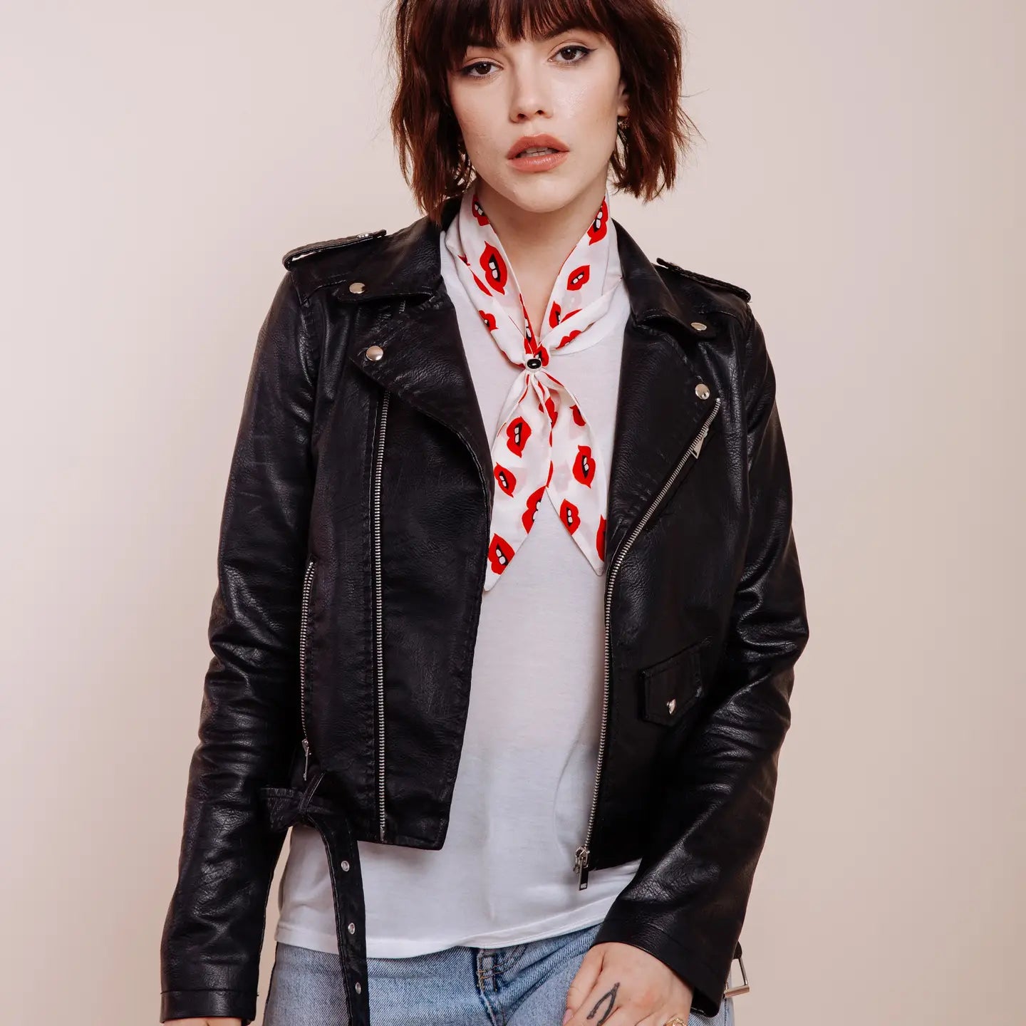 Chatterbox Scarf Tie