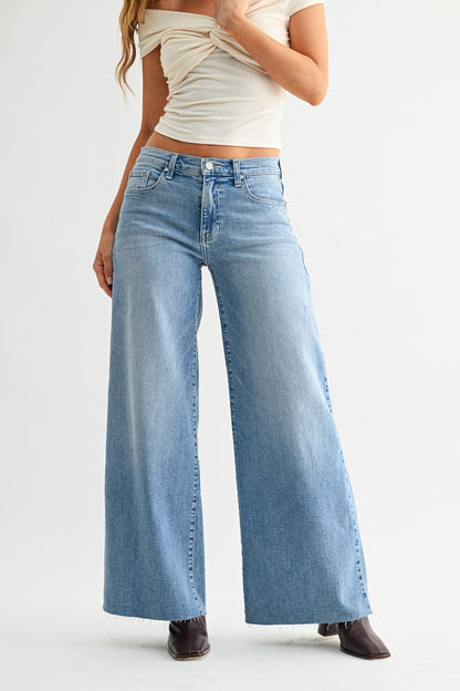 Super Wide Leg Stretch Jean