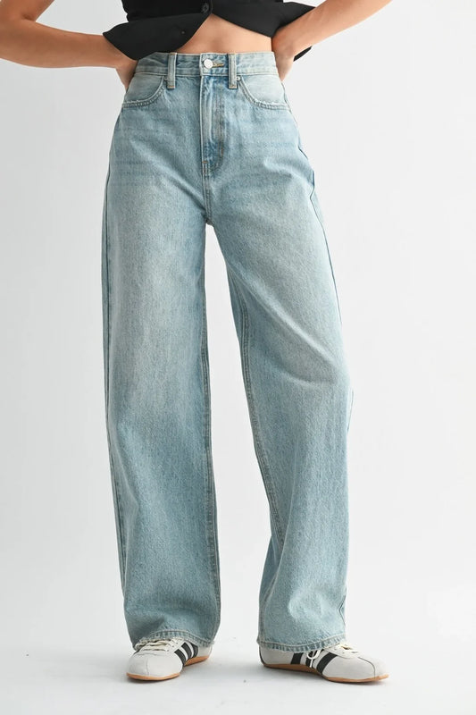 High Waisted Skater Jean