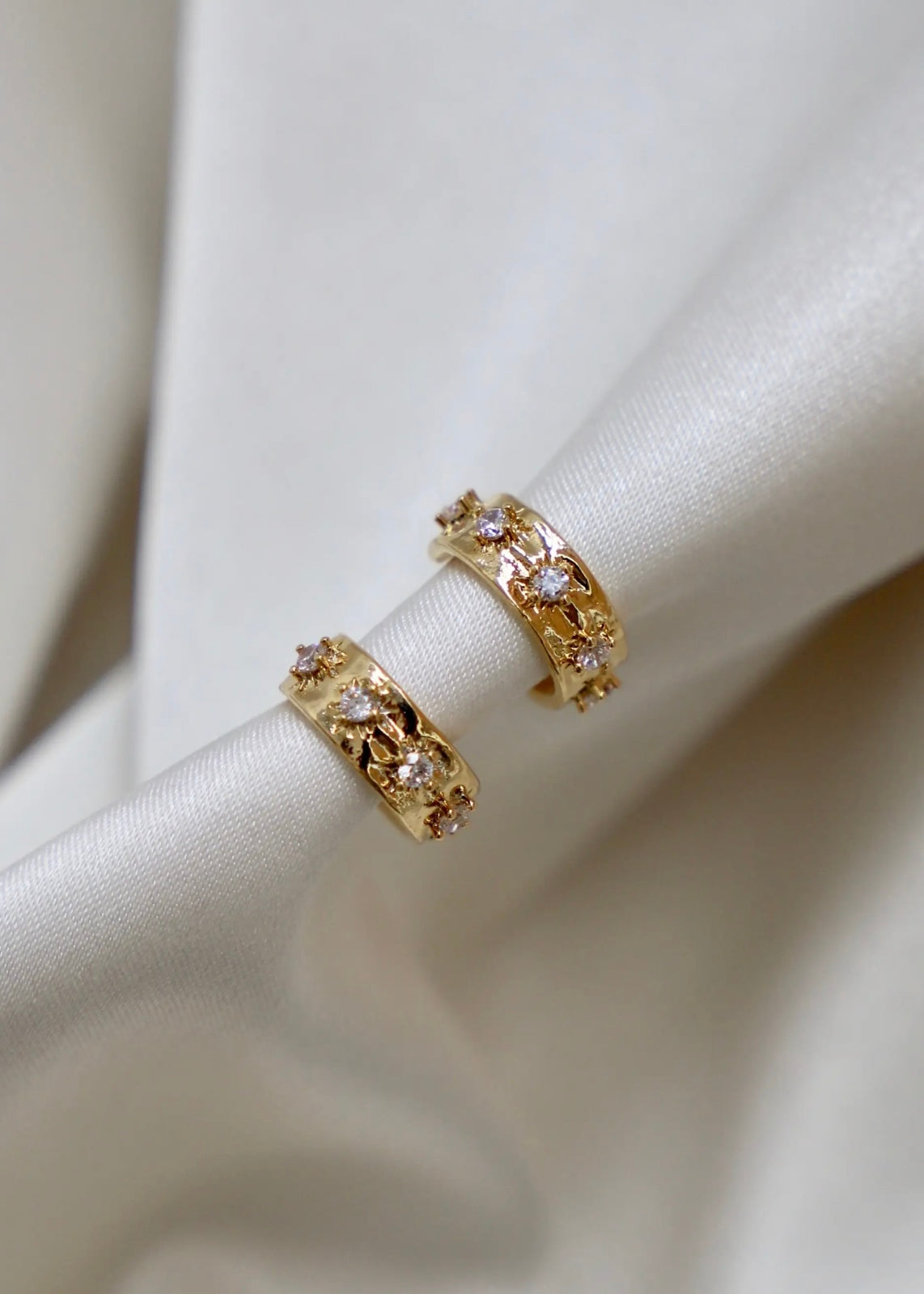 Cz Star Thick Hoops - Gold