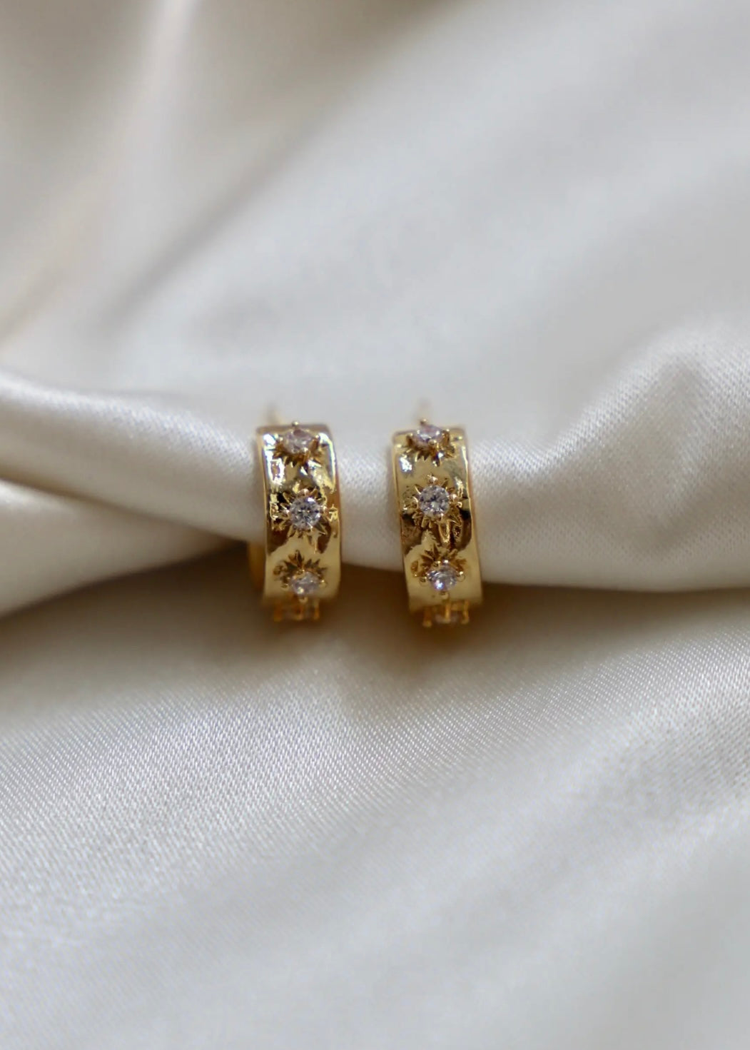 Cz Star Thick Hoops - Gold