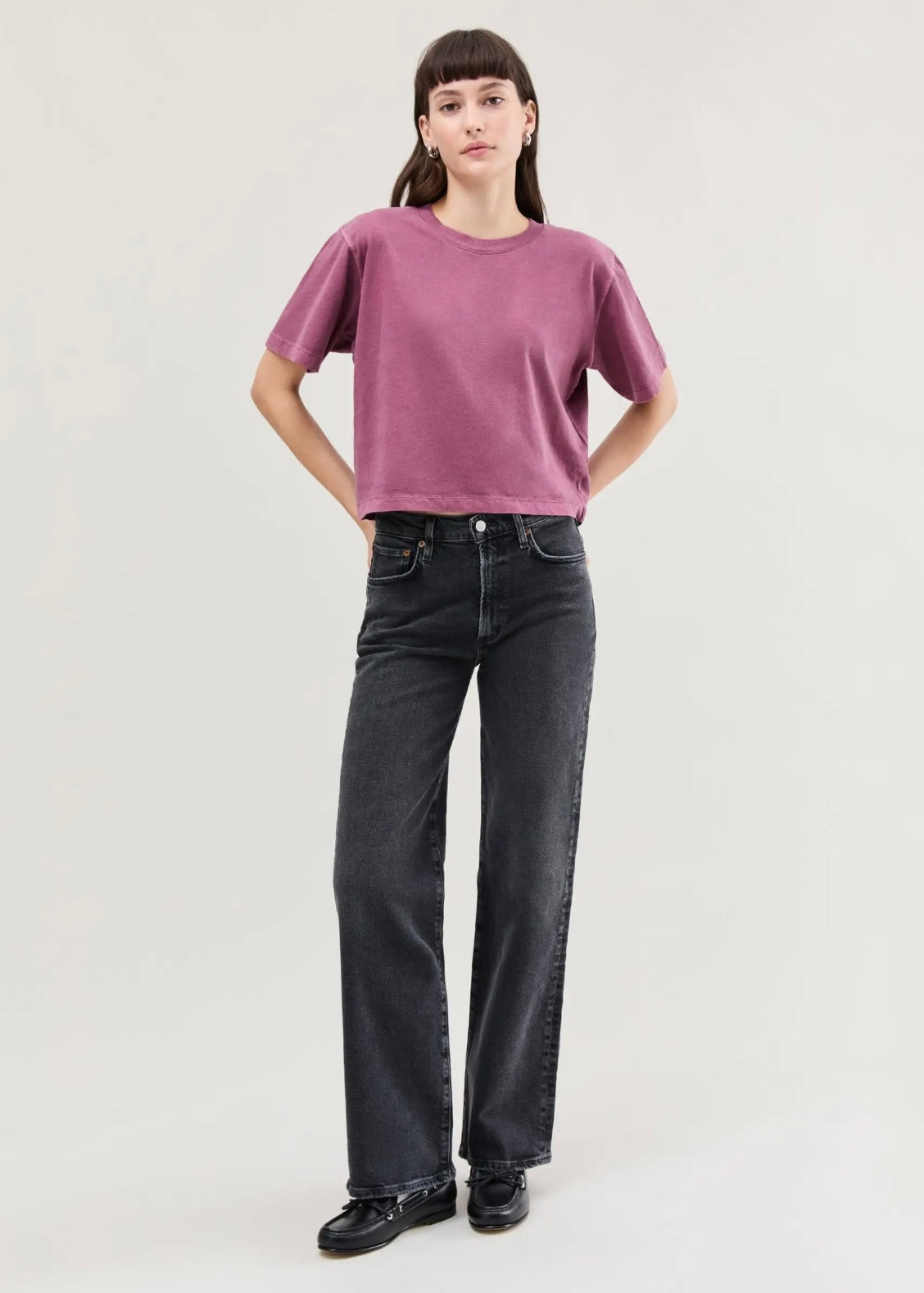 The Relaxed Crop Tee - Burgundy