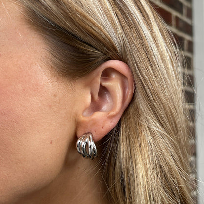 Knot Hoops