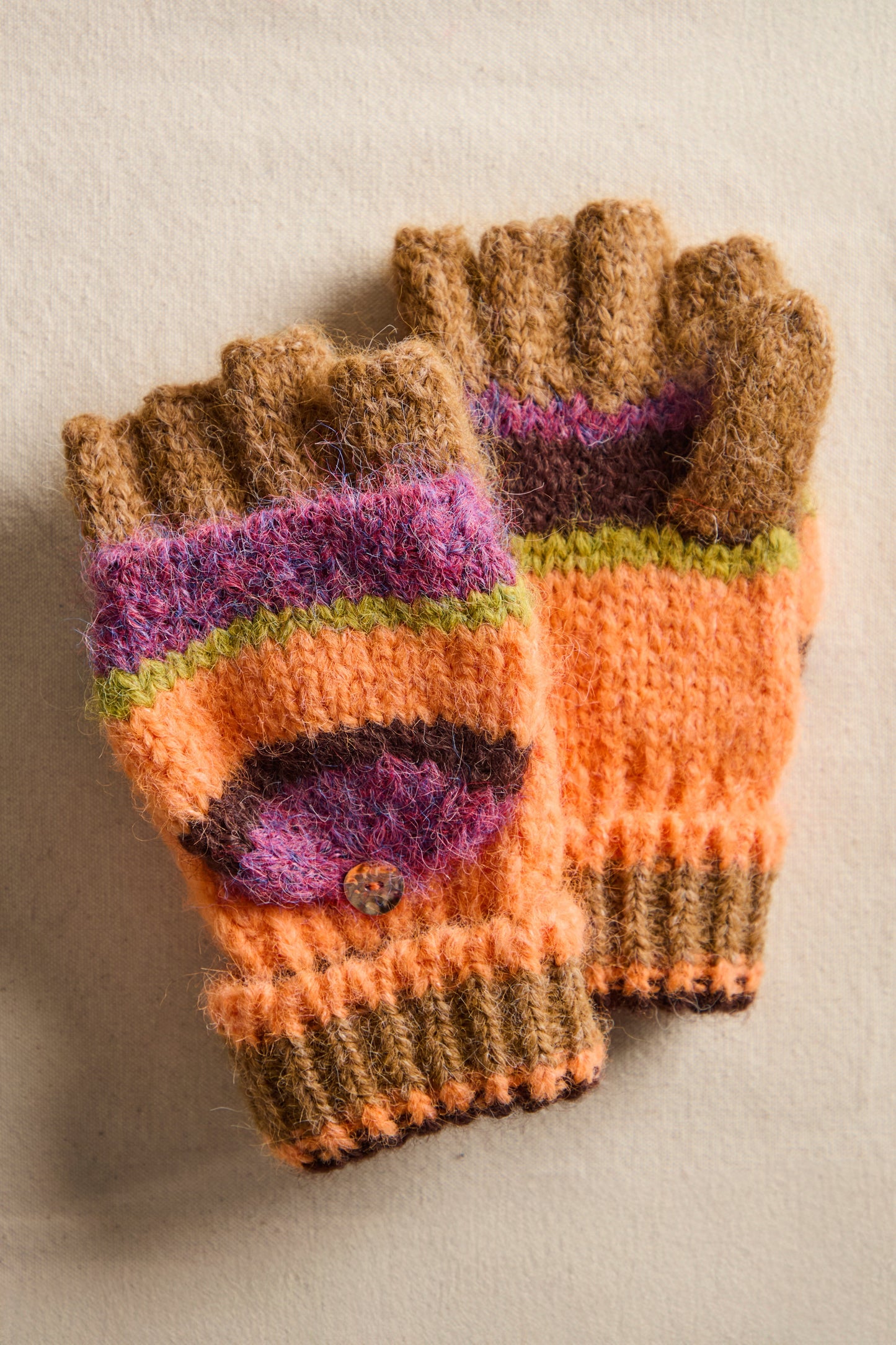 Super Stripe Glove in Hot Coral