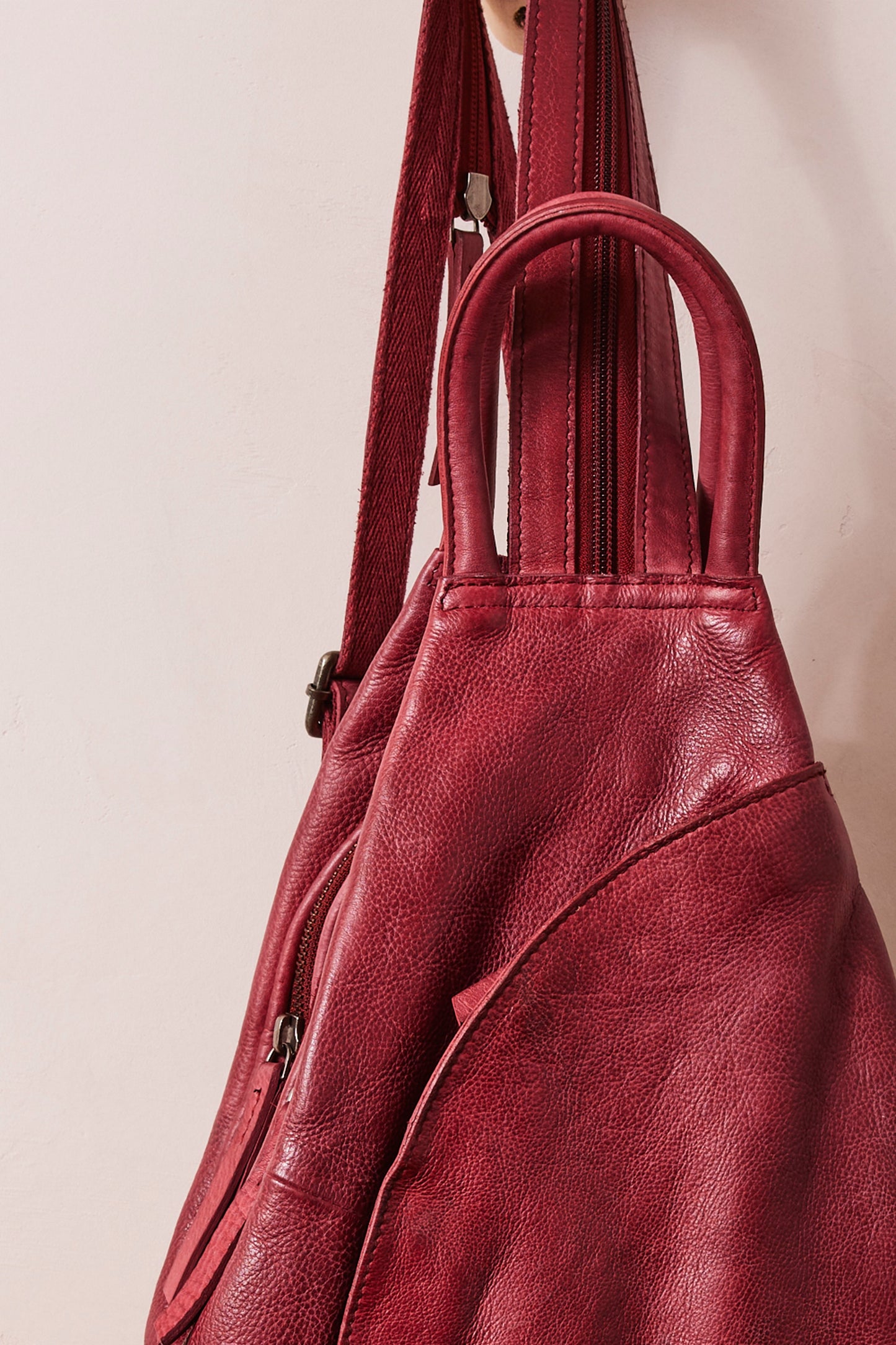 Soho Convertible Sling Bag in Crimson