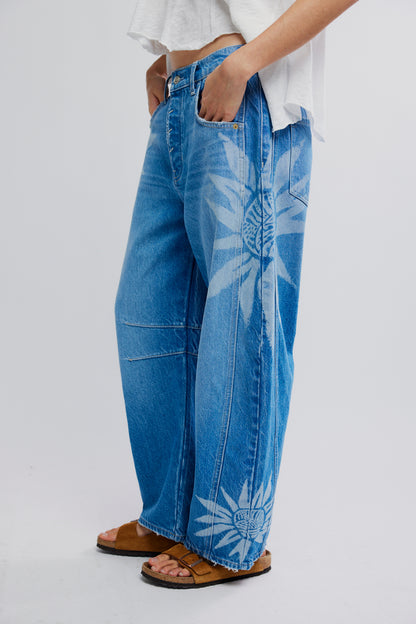 Good Luck Printed Barrel Jeans in Sun Fade