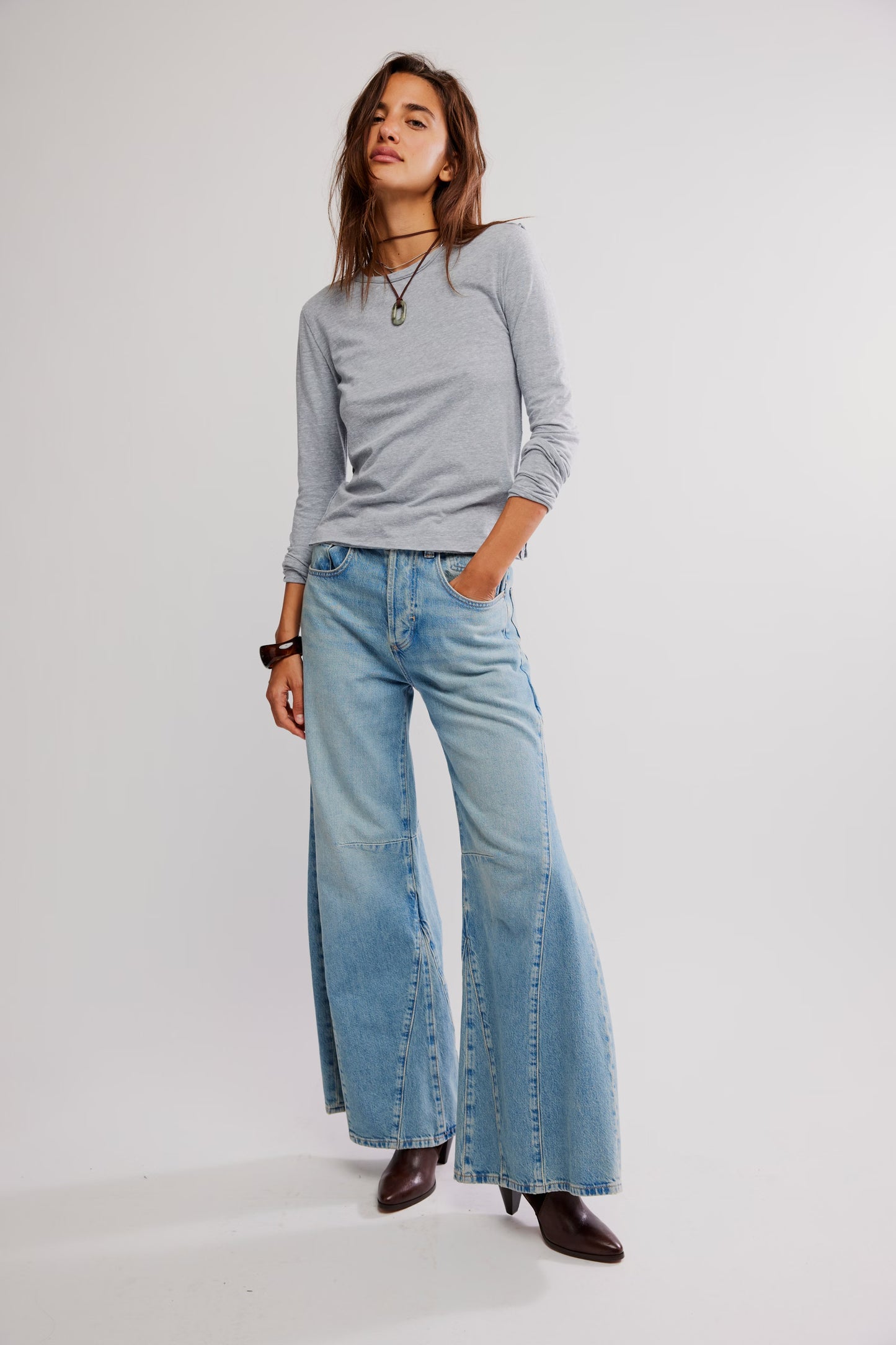 Nova Long Sleeve Tee in Greyhound