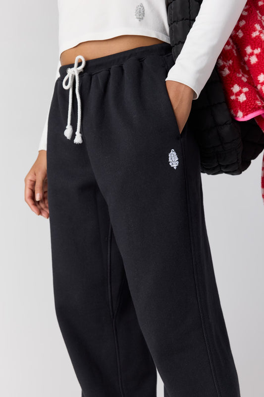 Final Call Jogger in Black