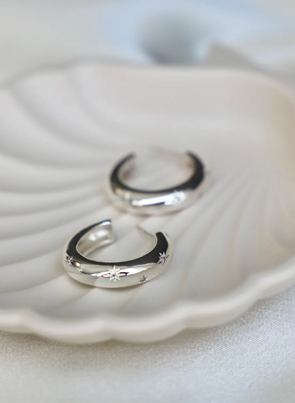 Meredith Star Thick Hoop