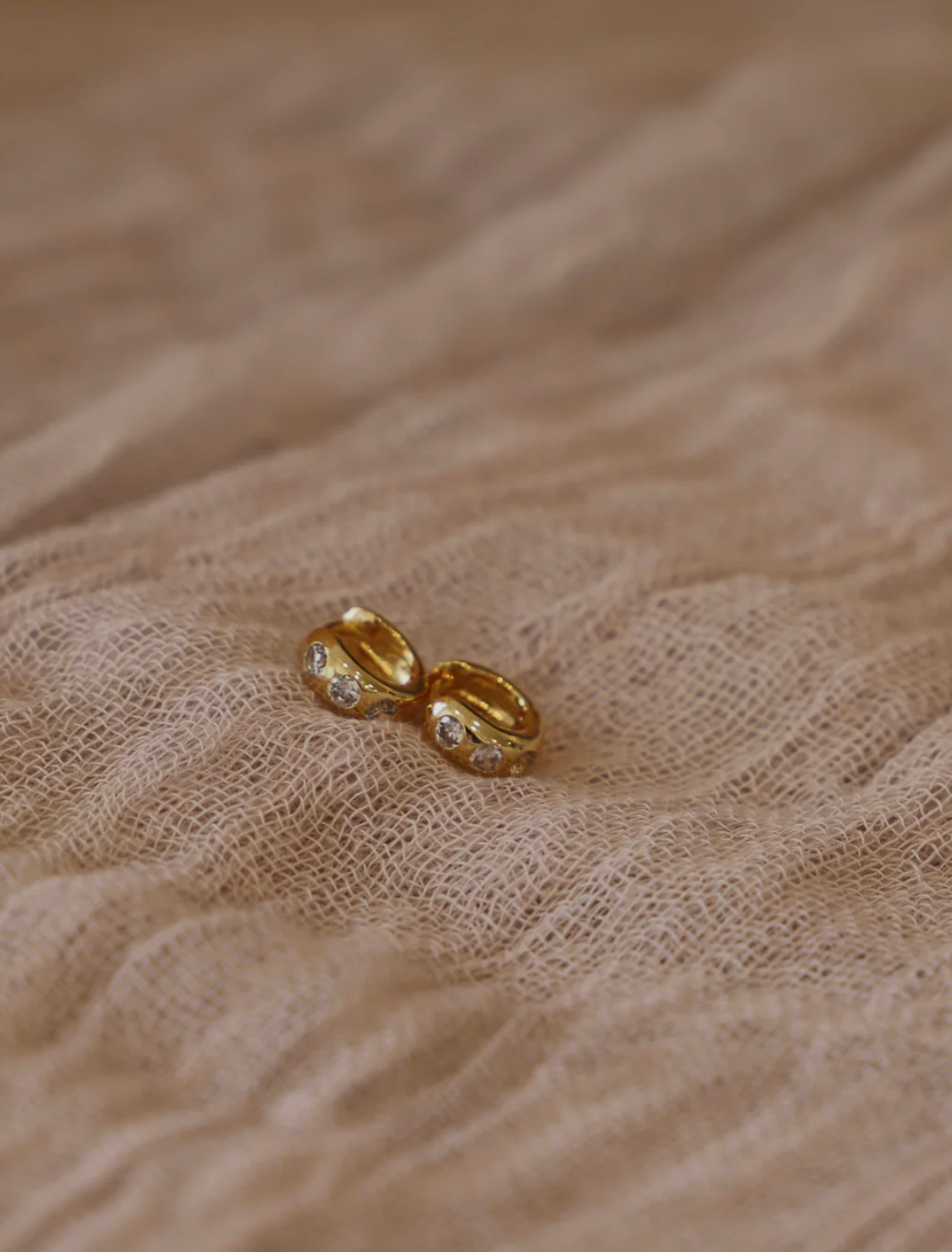 Maeve Huggies - Gold