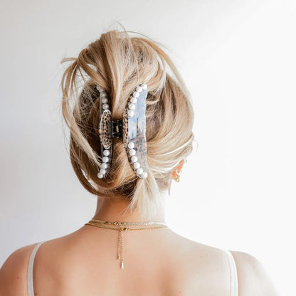 Love Is in the Hair Claw