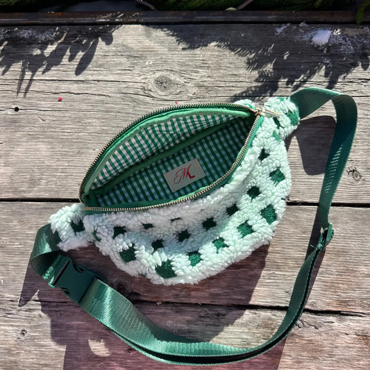 Belt Bag in Mint